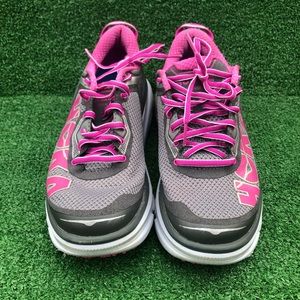 HOKA ONE ONE Women's Bondi 4 Running Shoes, Grey/Fushia Size 8